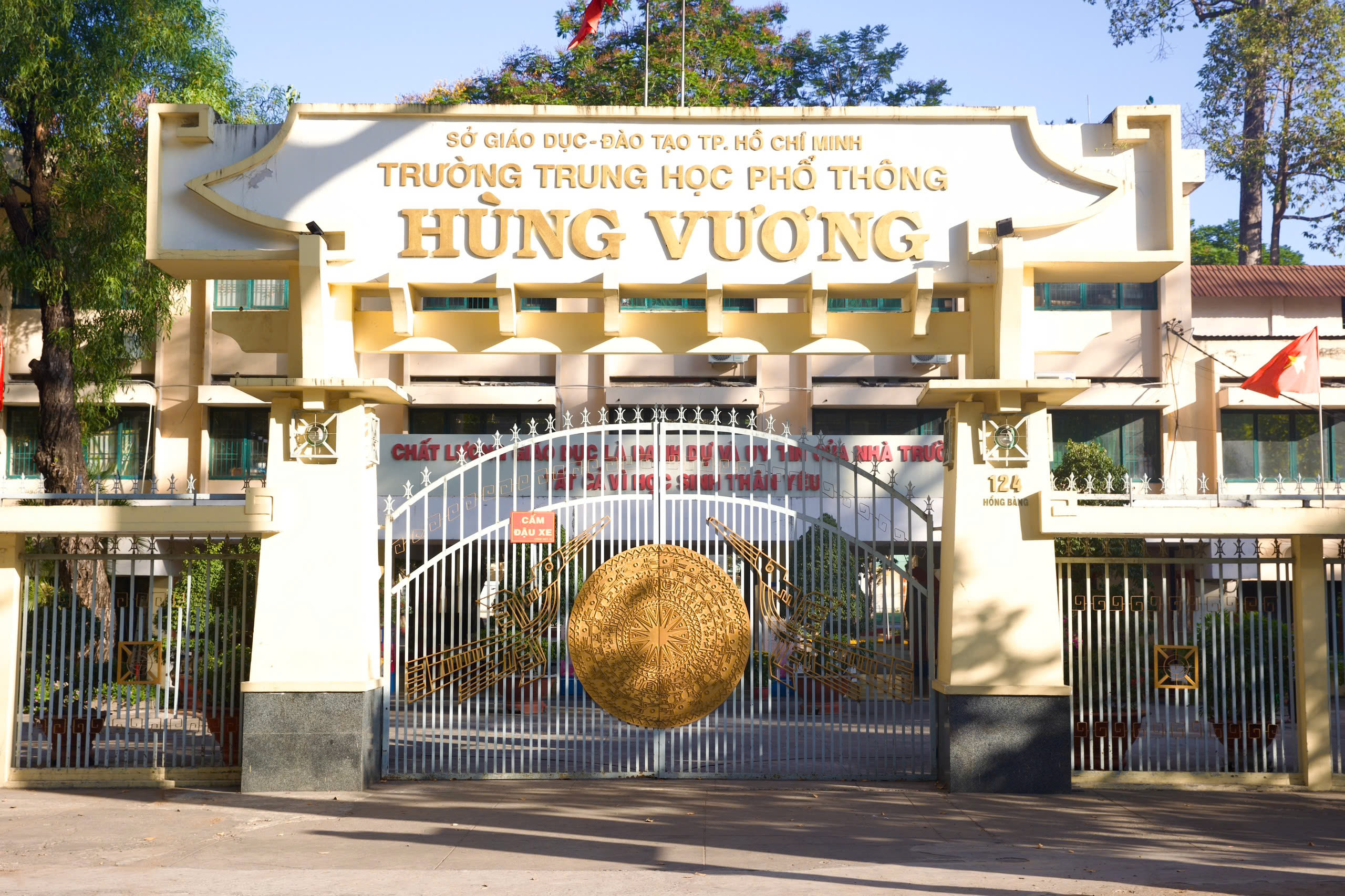 THPT Hùng Vương